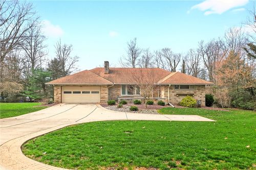 243 Greenridge Rd, Greensburg, PA, 15601-5718 | Card Image