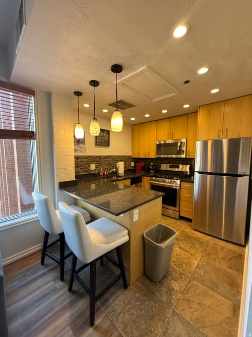 402-580 Main St, Park City, UT, 84060-5153 | Card Image