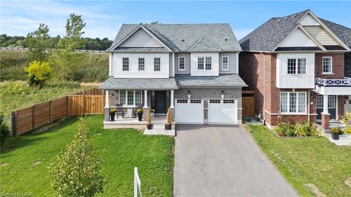 lower-62 Esther Cres, Welland, ON, L3B0G2 | Card Image