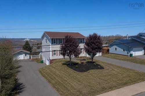 320 Mountain Rd, New Glasgow, NS, B2H5W1 | Card Image