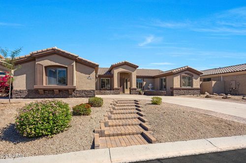 7736 E Via Del Sol Dr, Scottsdale, AZ, 85255-4019 | Card Image