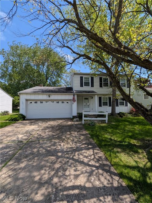 1161 Gulf Road, Elyria, OH, 44035 | Card Image
