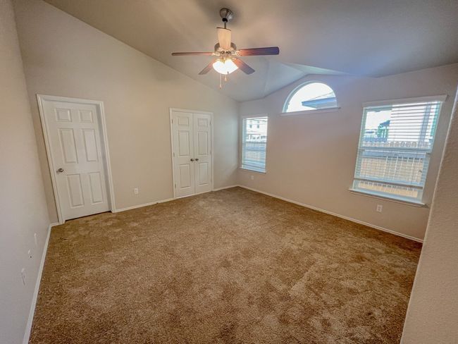 248 Geode Ln, House other with 4 bedrooms, 2 bathrooms and 4 parking in Jarrell TX | Image 8