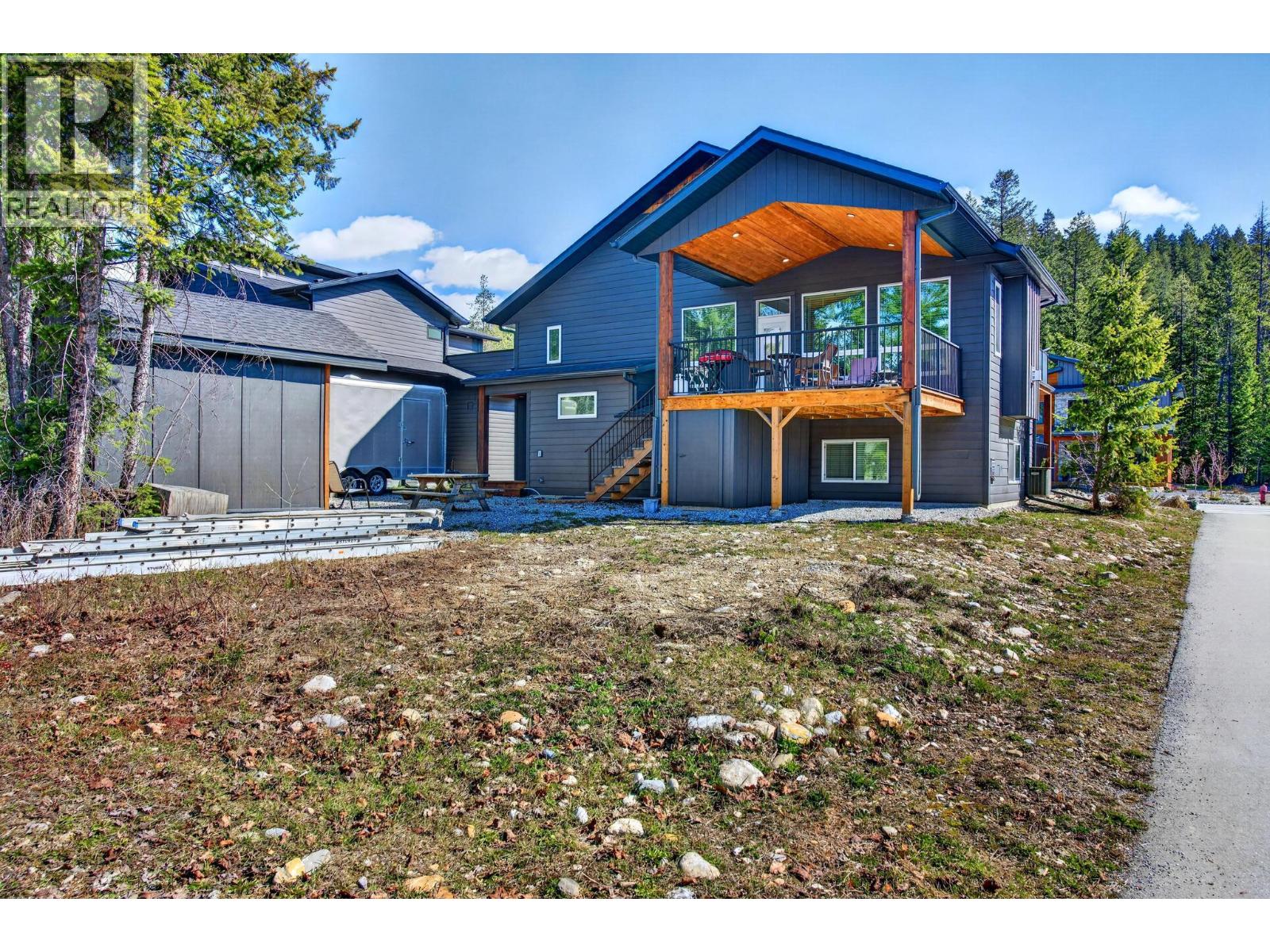 Residential in Golden