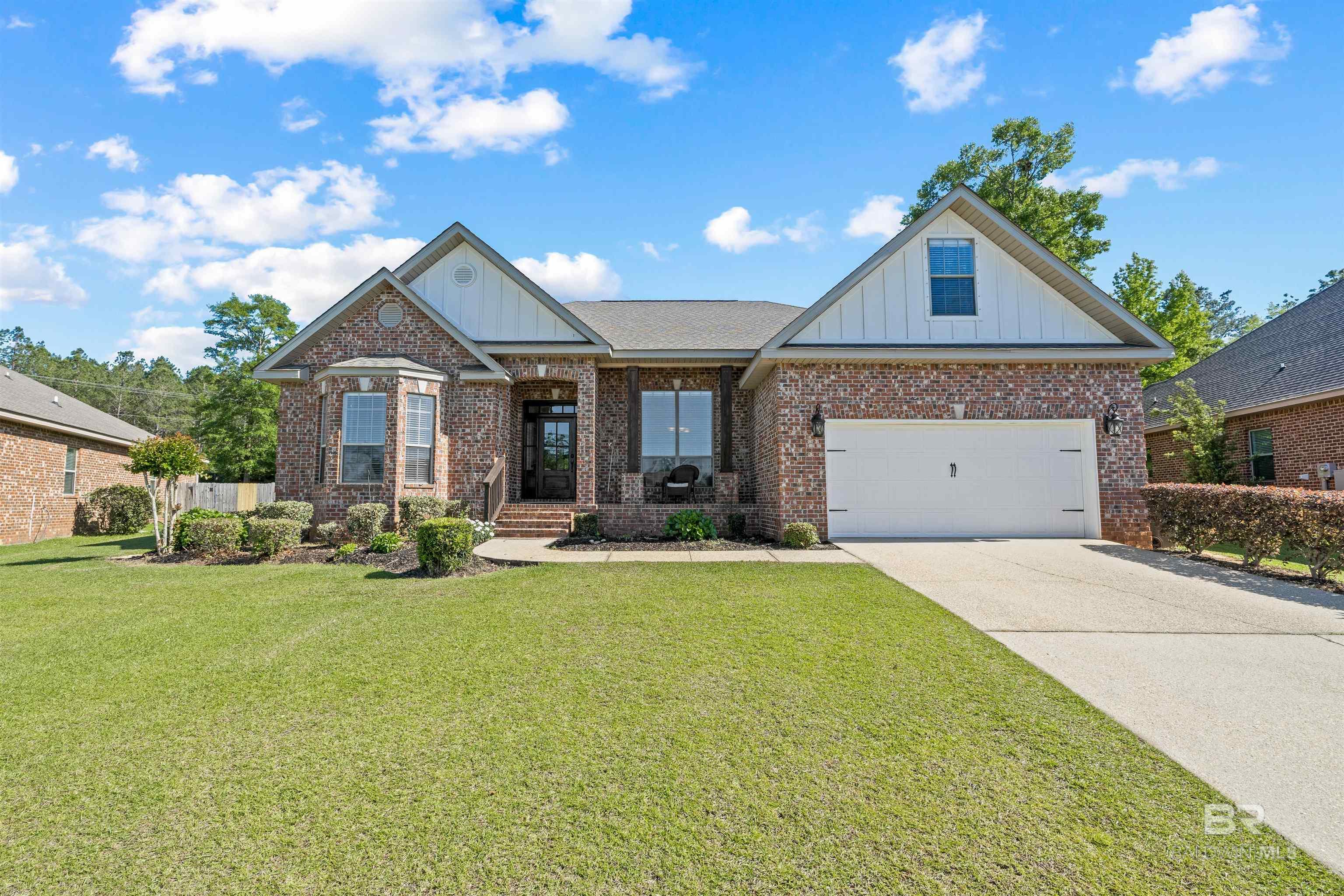 Squirrel Dr, Spanish Fort, AL 36527