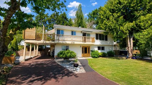 4551 47 St, Delta, BC, V4K2N5 | Card Image