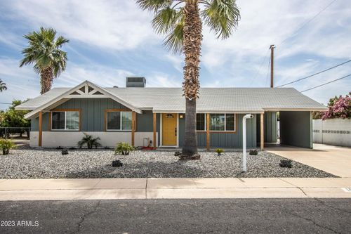 10141 W Pebble Beach Dr, Sun City, AZ, 85351-3924 | Card Image