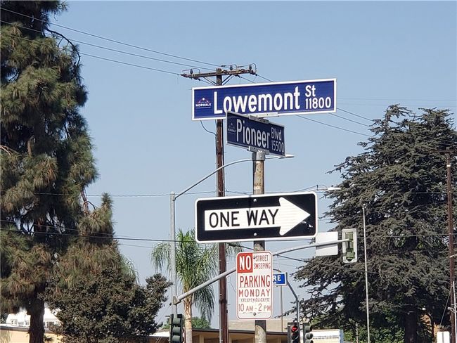 Street Signs | Image 11