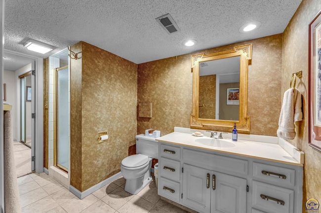 13 Sw Pepper Tree Ln, Townhouse with 4 bedrooms, 4 bathrooms and null parking in Topeka KS | Image 41