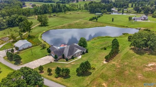 383 Ross Rd, Boaz, AL, 35956-2110 | Card Image