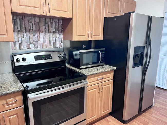 APT-203 - 10852 Sw 88 Th St, Condo with 2 bedrooms, 2 bathrooms and null parking in Miami FL | Image 23