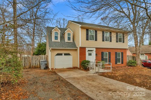 6109 Tartan Green Ct, Charlotte, NC, 28227-4181 | Card Image