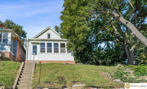 5026 S 18th St, Omaha, NE, 68107-2908 | Card Image