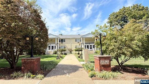 132 Regency Park, Ramsey, NJ, 07446 | Card Image