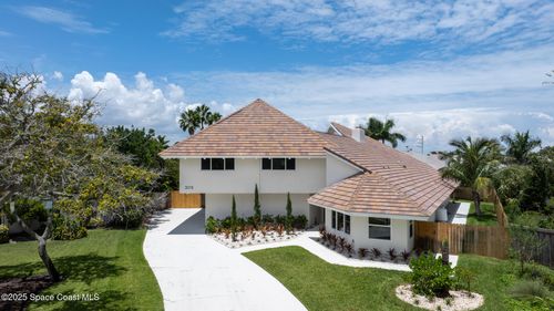 3078 Rio Baya N, Melbourne, FL, 32903-3721 | Card Image