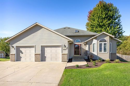 4760 N Roesler Place, Shelby, WI, 54601 | Card Image