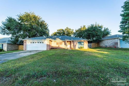 2726 Blackwood Dr, Cantonment, FL, 32533-4866 | Card Image