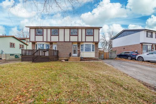 30 Lafayette Dr, Saint Catharines, ON, L2N6C2 | Card Image