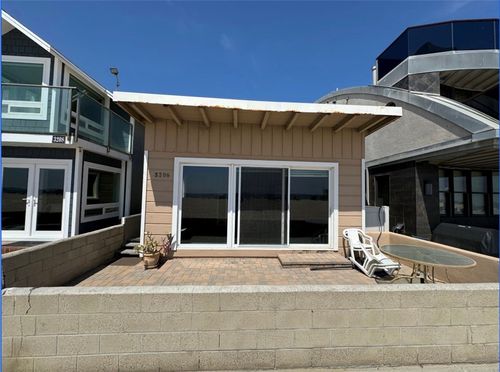 3206 W Oceanfront, Newport Beach, CA, 92663-3025 | Card Image