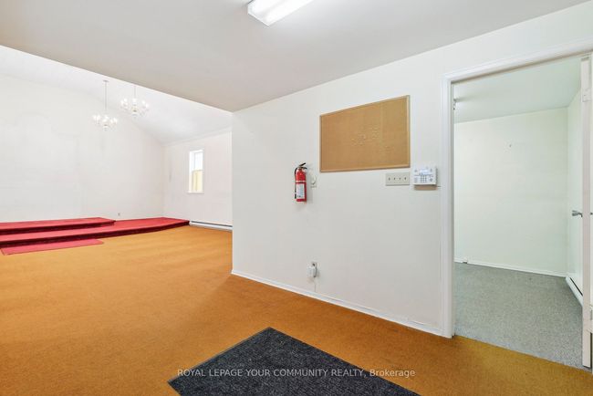 364 Regent St, Home with 0 bedrooms, 2 bathrooms and null parking in Orillia ON | Image 26