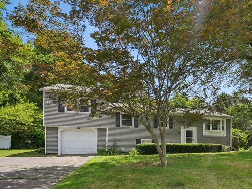 44 Simsbury Manor Dr, Weatogue, CT, 06089-9749 | Card Image