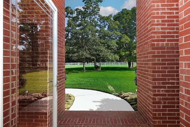 Breathtaking view out the front door | Image 5