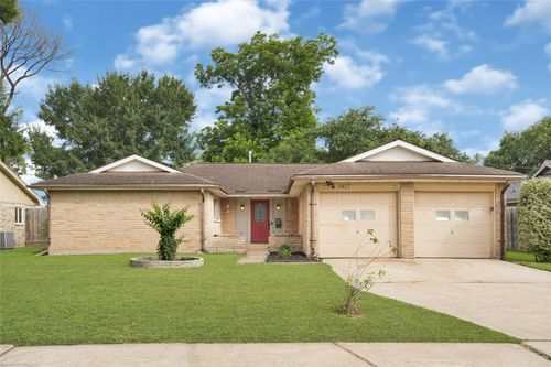 11427 Sagegrove Ln, Houston, TX, 77089-4623 | Card Image