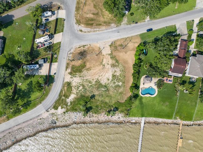 4215 Bayshore Dr, Home with 0 bedrooms, 0 bathrooms and null parking in Bacliff TX | Image 9