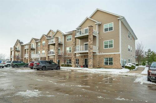 unit-3102-8350 Ep True Pkwy, West Des Moines, IA, 50266-8374 | Card Image