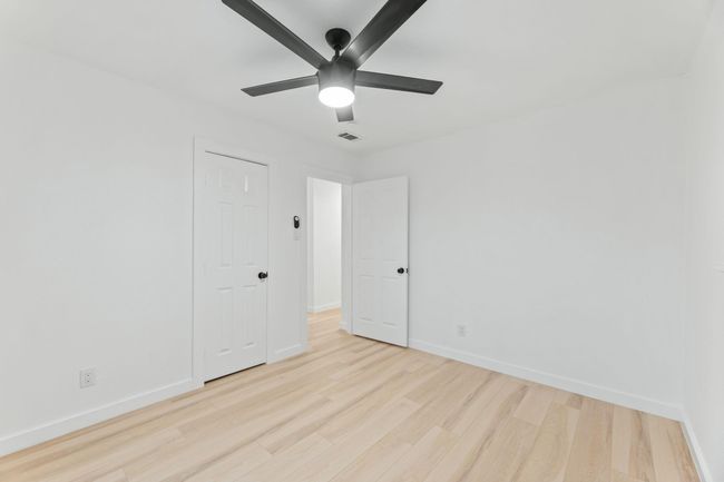 9056 Berkshire Dr, House other with 3 bedrooms, 2 bathrooms and null parking in Frisco TX | Image 17