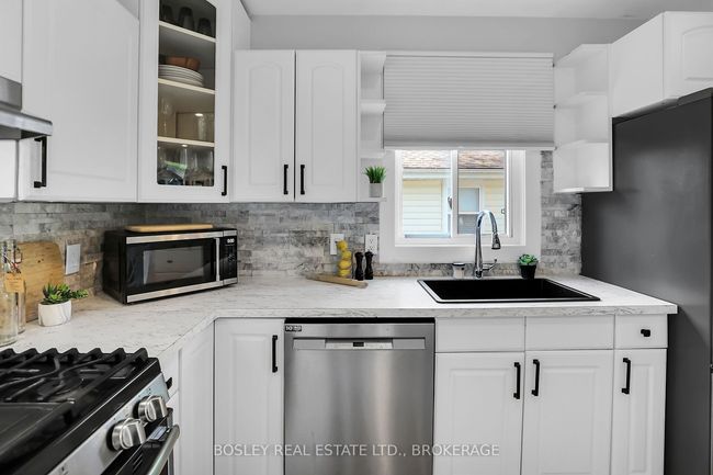 380 Lakewood Ave, House other with 3 bedrooms, 2 bathrooms and 1 parking in Crystal Beach ON | Image 18