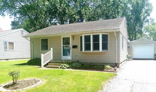 805 Linlawn Dr, Wabash, IN, 46992-3904 | Card Image