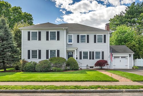 101 Bird St, Needham, MA, 02492-4357 | Card Image