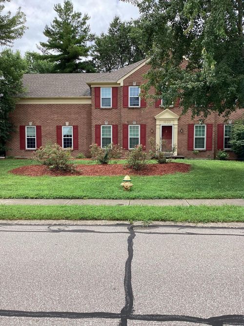 1033 Macintosh Ln, Florence, KY, 41042-9371 | Card Image