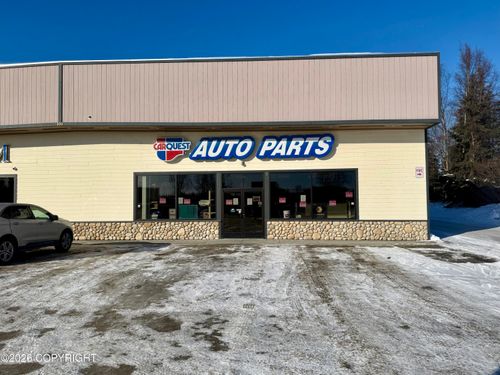 106 S Willow St, Kenai, AK, 99611-9125 | Card Image