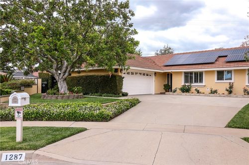 1287 Rodeo Ct, Upland, CA, 91786-2110 | Card Image