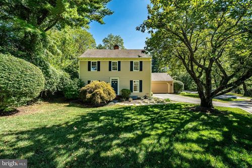 201-201 Cohasset Ln, WEST CHESTER, PA, 19380-6507 | Card Image