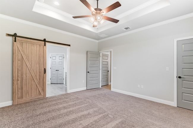 20104 Byrd Ave, House other with 5 bedrooms, 3 bathrooms and 9 parking in Lago Vista TX | Image 8