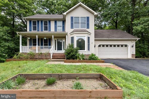 109 Hamlin Dr, FREDERICKSBURG, VA, 22405-3372 | Card Image