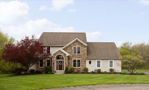 4797 Sunflower Ridge Dr Ne, Ada, MI, 49301-8621 | Card Image