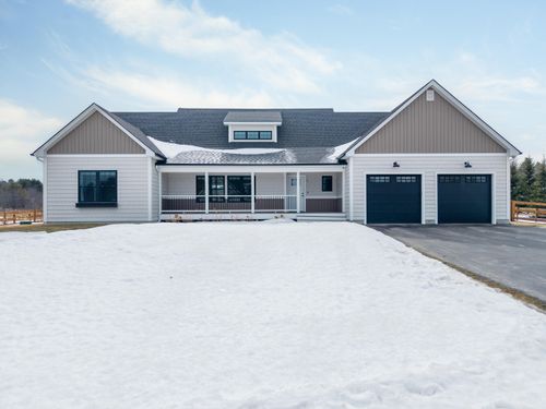 2 Renee Road, Freeport, ME, 04032 | Card Image