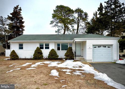 1408 Beaver Dam Rd, Point Pleasant Boro, NJ, 08742-4908 | Card Image