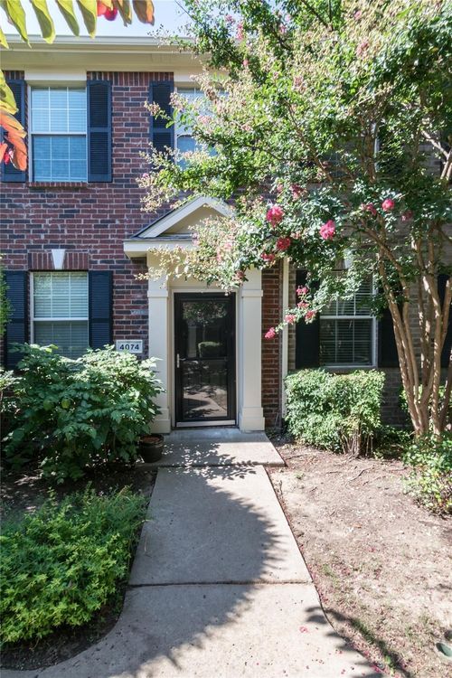 4074 Kyndra Cir, Richardson, TX, 75082-2762 | Card Image