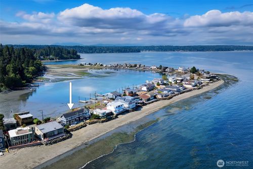 15638 Point Monroe Dr Ne, Bainbridge Island, WA, 98110-1116 | Card Image