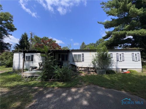 6284 County Road 1 1, Swanton, OH, 43558-9553 | Card Image