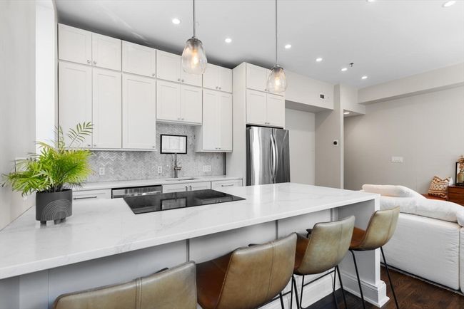 APT-2D - 5 Appleton St, Condo with 2 bedrooms, 1 bathrooms and null parking in Boston MA | Image 5