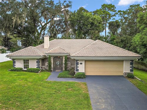 2115 Oak Leaf Circle, Mount Dora, FL, 32757 | Card Image