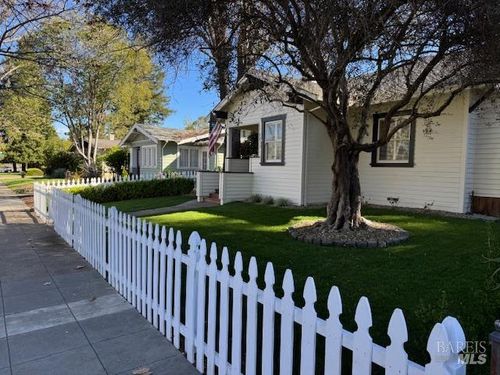 1016 Spring St, Santa Rosa, CA, 95404-3630 | Card Image