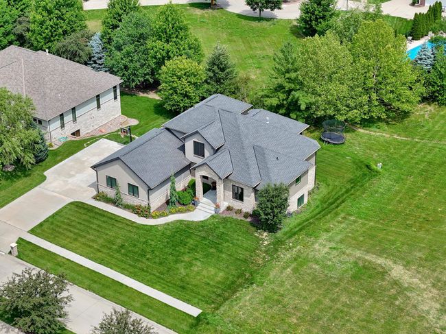 2020 Ridgeline Dr, House other with 5 bedrooms, 4 bathrooms and 3 parking in Lincoln NE | Image 69