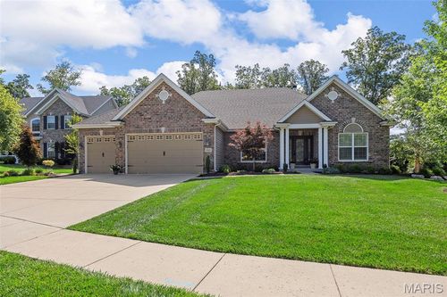 500 Autumn Gate Ct, Lake St Louis, MO, 63367-4396 | Card Image